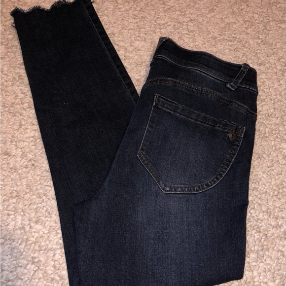 Democracy Ab Technology Jeans - Dark Wash, Size 4 - Picture 1 of 4